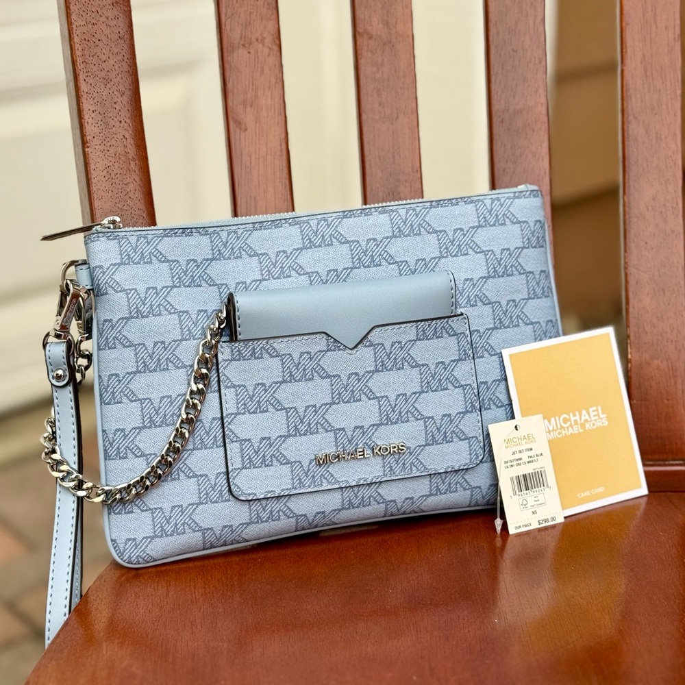 Michael Kors Jet Set Travel Large 2 in 1 card case and Wristlet/Clutch